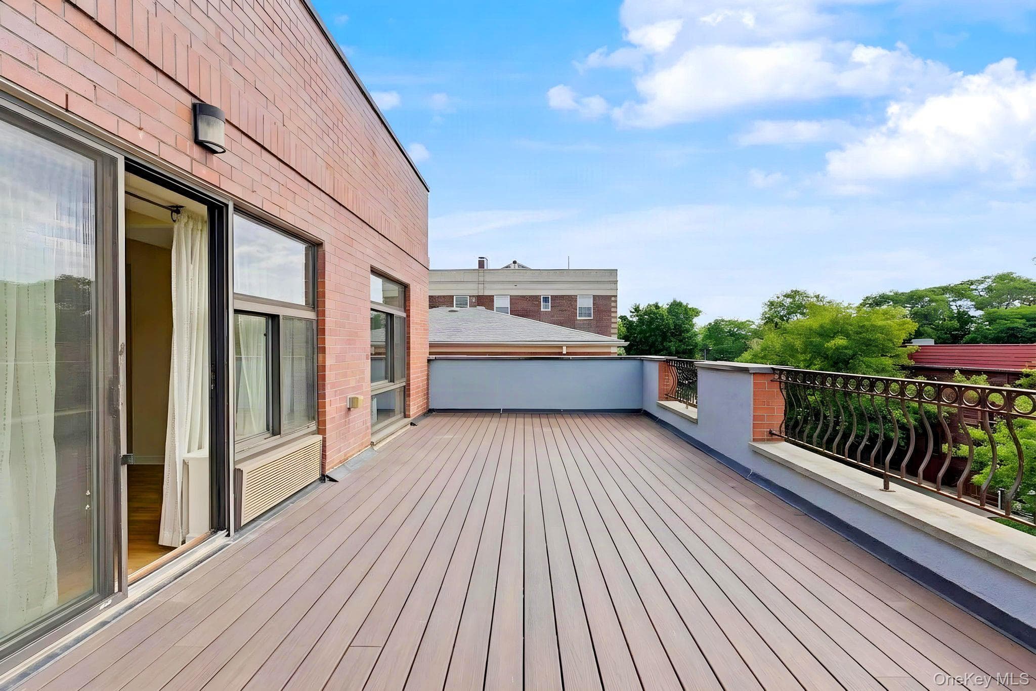 41-39 149th St St Unit: 3F thumbnail 2