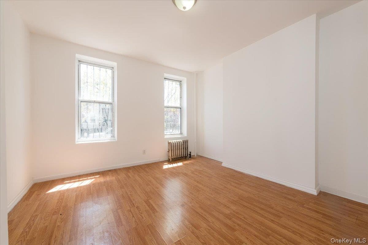 1055 Jefferson Avenue thumbnail 7