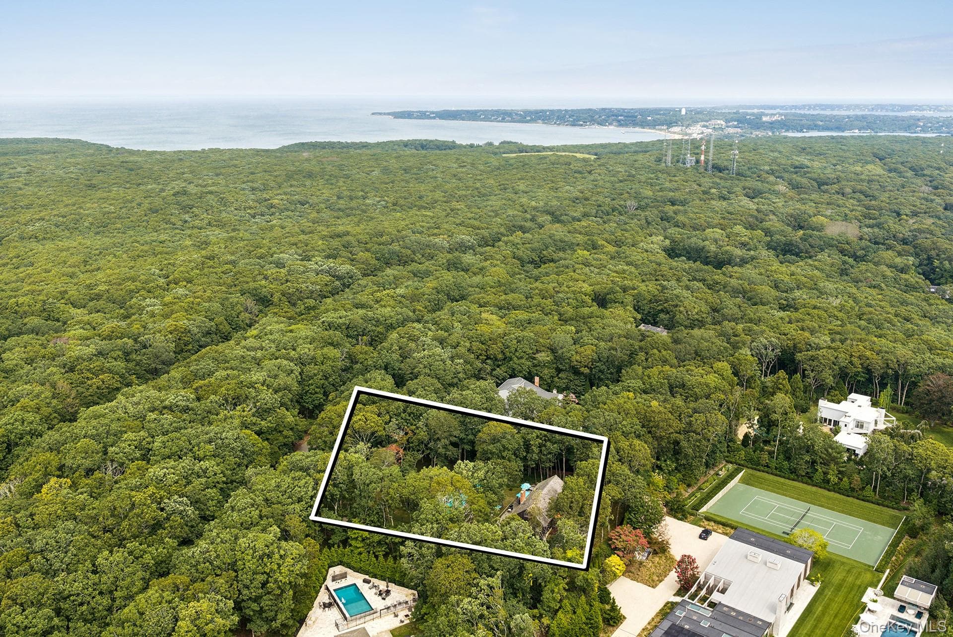130 Laurel Drive thumbnail 40