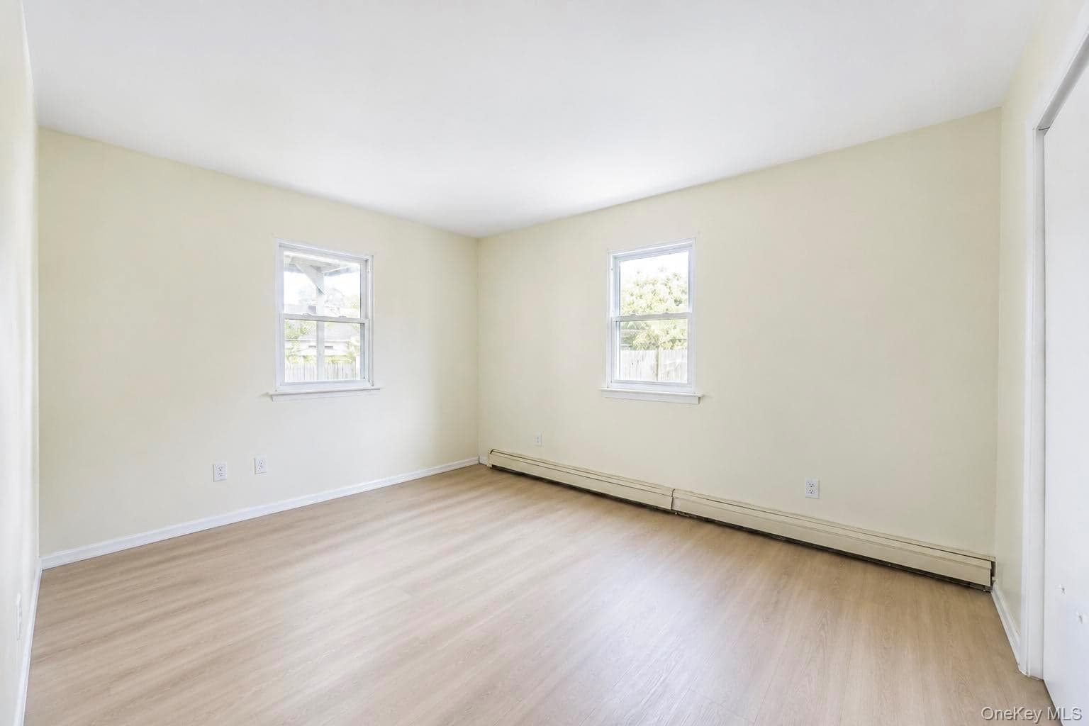 653 Sherman Avenue thumbnail 20