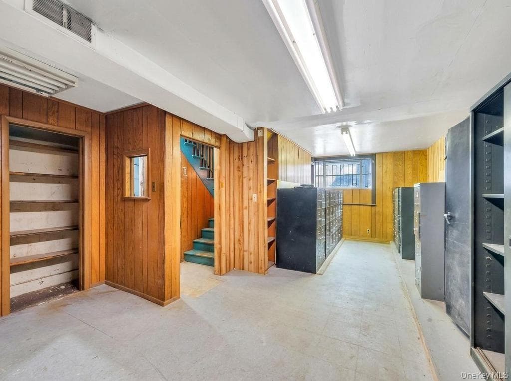 14-24 118th Street thumbnail 16