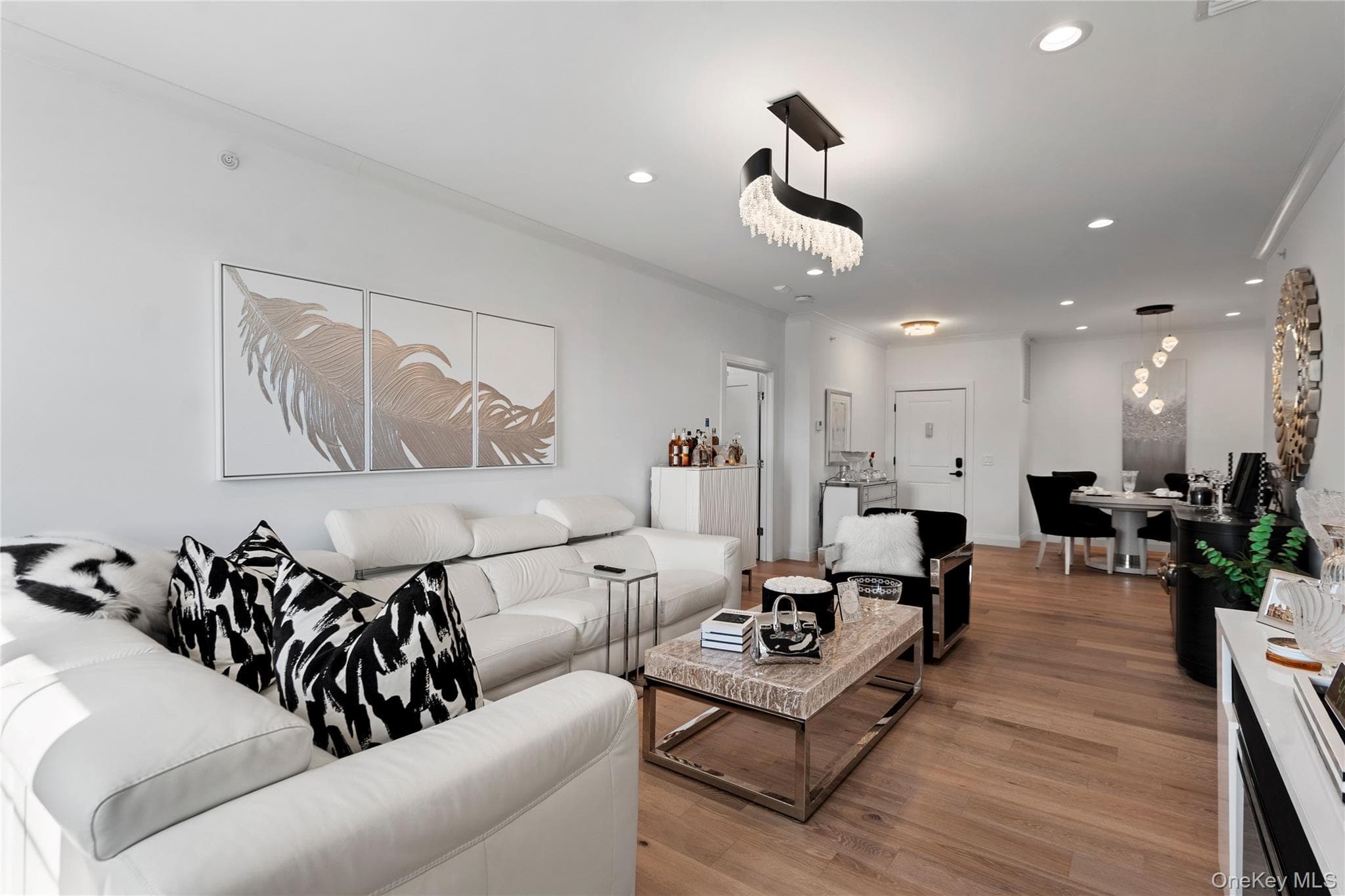 19303 Aspenwood Drive thumbnail 4