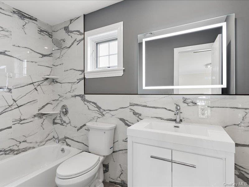858 Prescott Street thumbnail 13