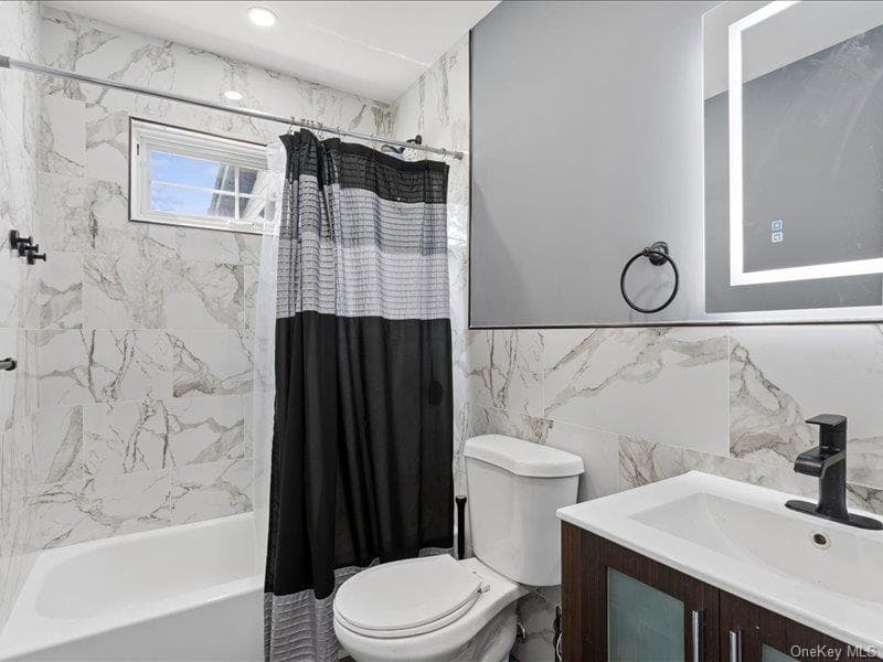 858 Prescott Street thumbnail 9