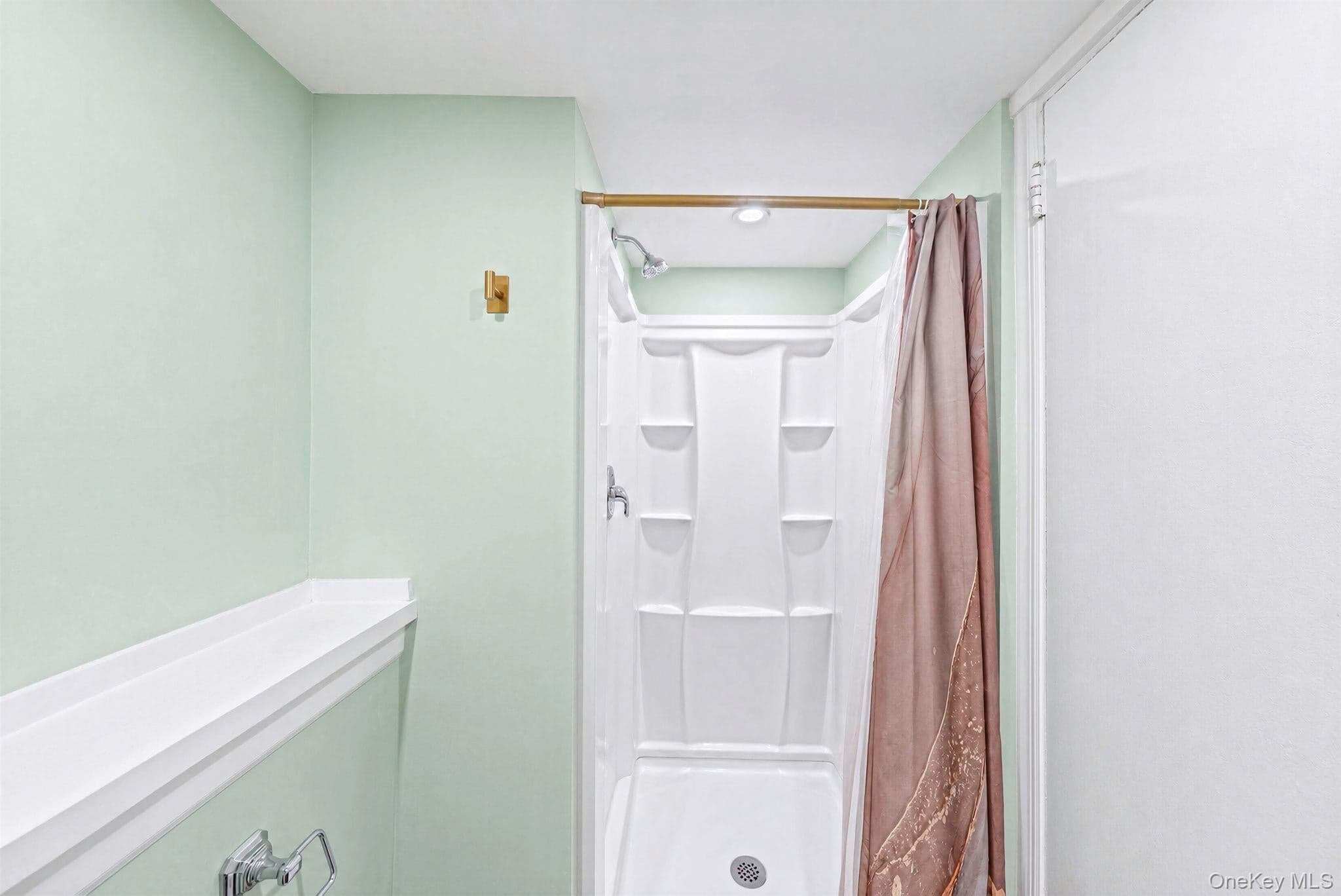 833 N Fulton Avenue thumbnail 12
