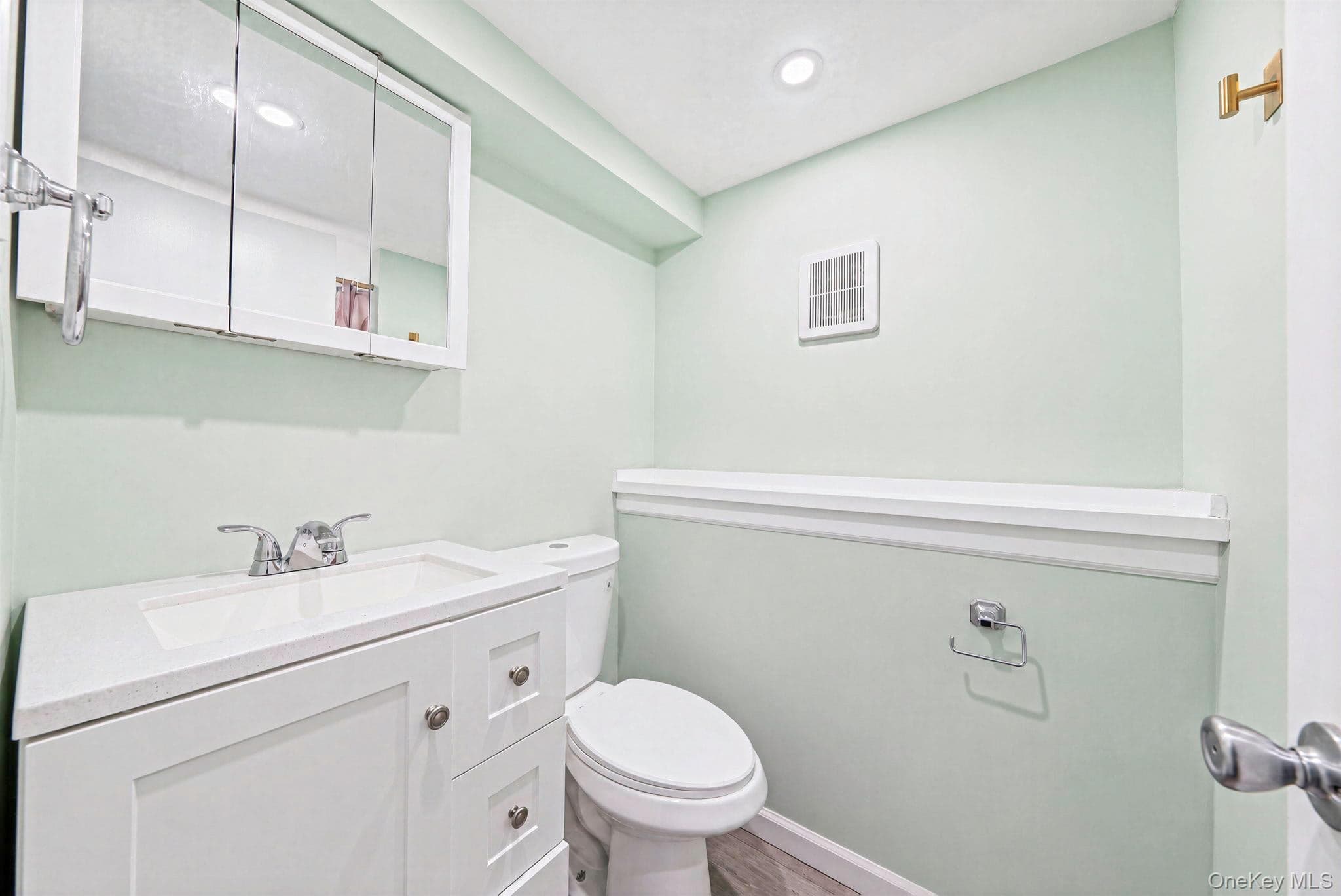 833 N Fulton Avenue thumbnail 11