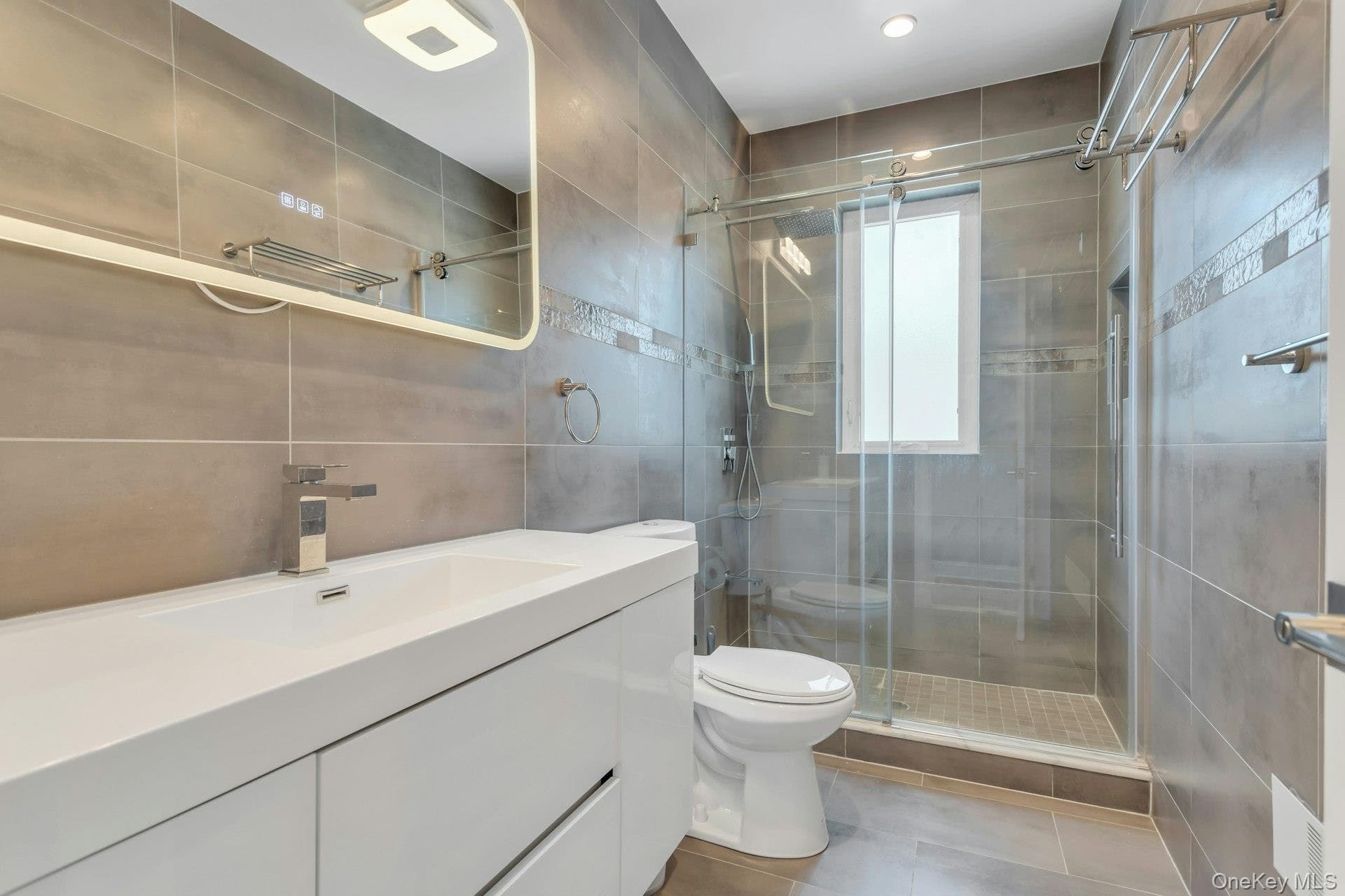 145-75 6th Avenue thumbnail 26