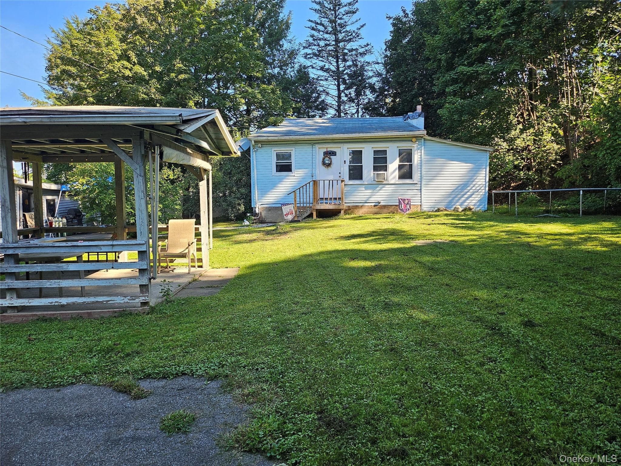 60 Carle Terrace, Lake Katrine