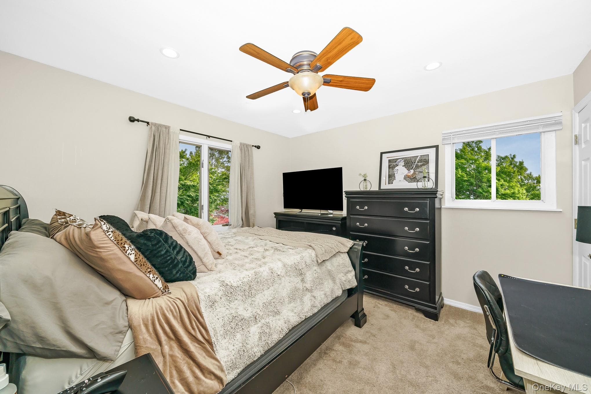 341 Avenue B thumbnail 21