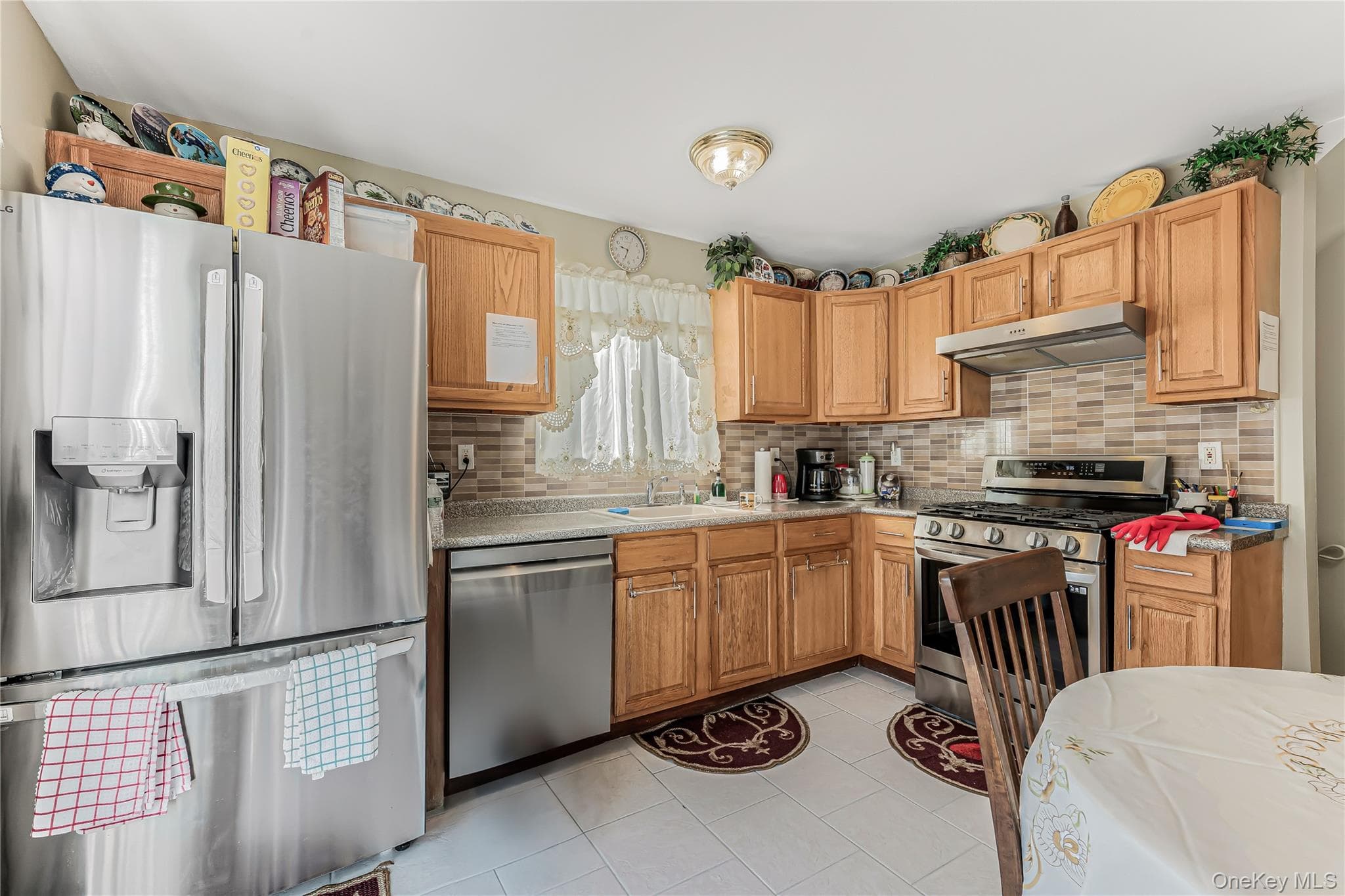 1361 E 66th Street thumbnail 5