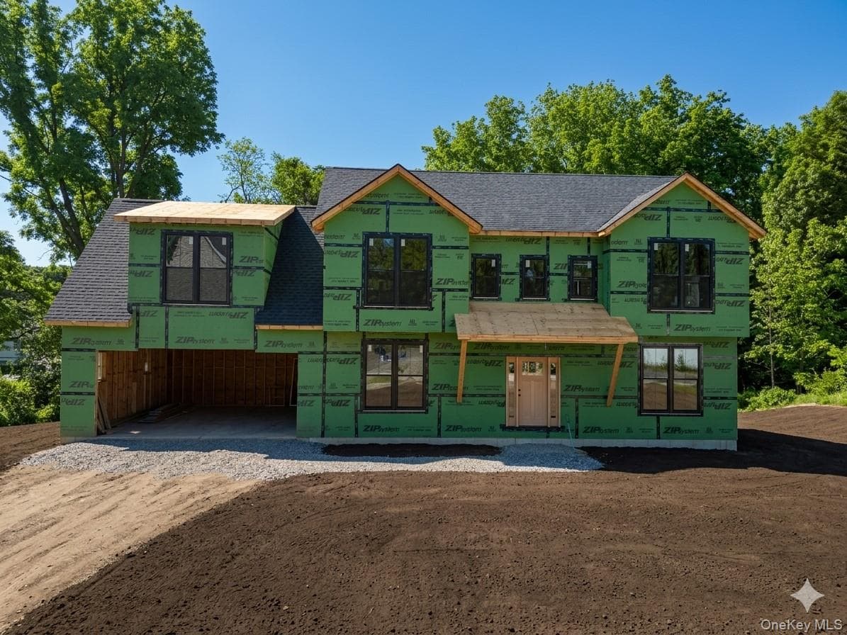 8 Dewey Drive thumbnail 2