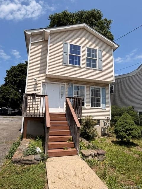 336 Washington Street photo 1