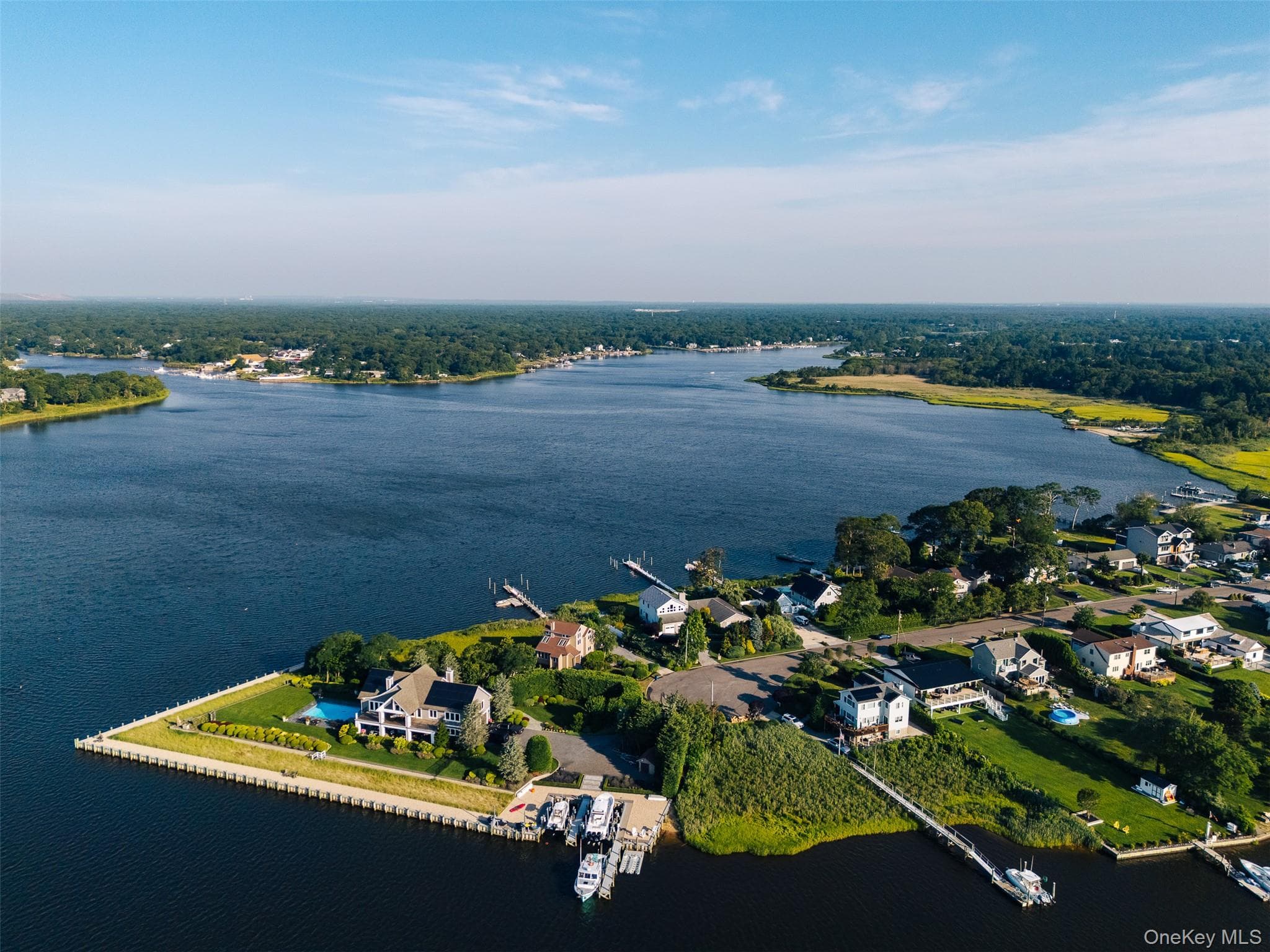 144 Crystal Beach Boulevard thumbnail 44
