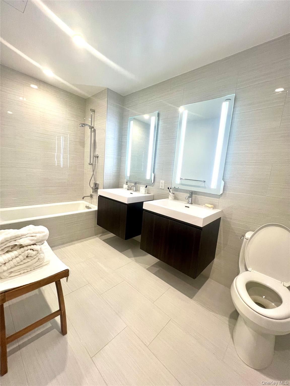 131-03 40 Road Unit: penthouse1 thumbnail 18