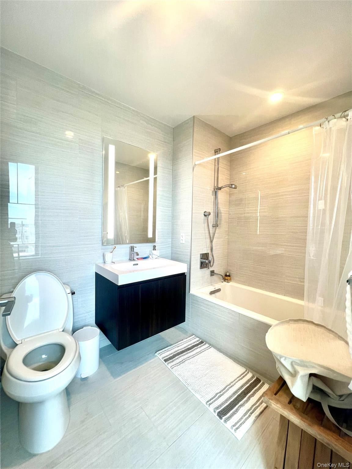 131-03 40 Road Unit: penthouse1 thumbnail 14