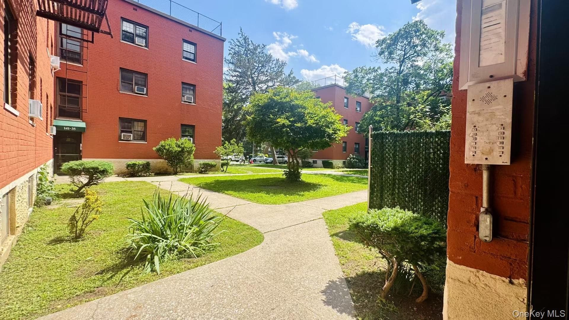 141-33 78th Ave Ave Unit: 2B thumbnail 2