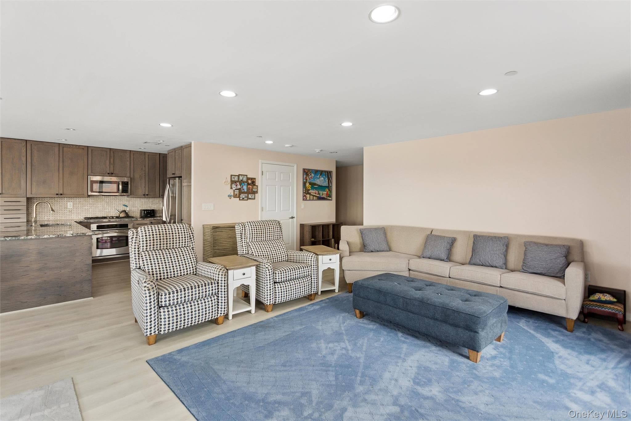 260 W Broadway Unit: 7A thumbnail 9