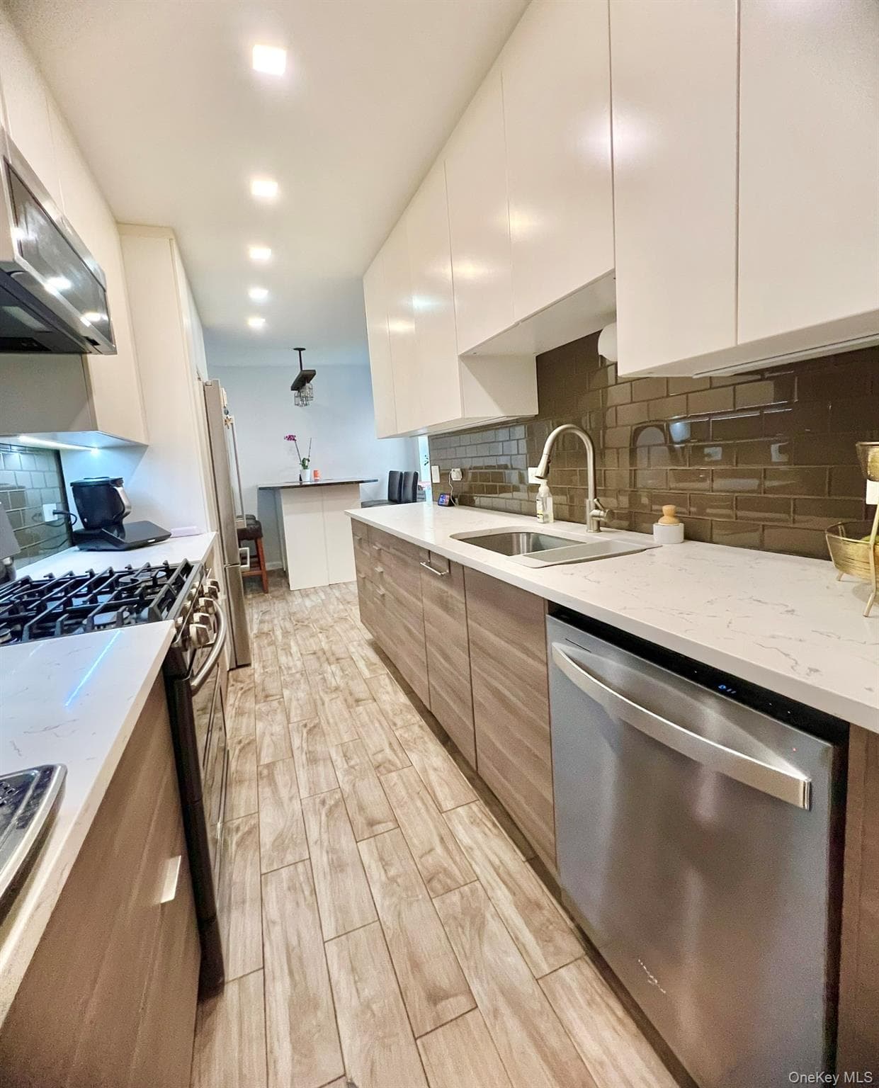 83-30 98th Street Unit: 3A, Woodhaven