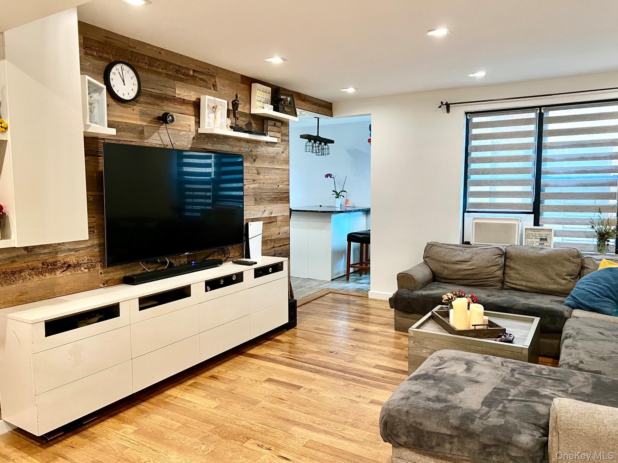 83-30 98th Street Unit: 3A thumbnail 3