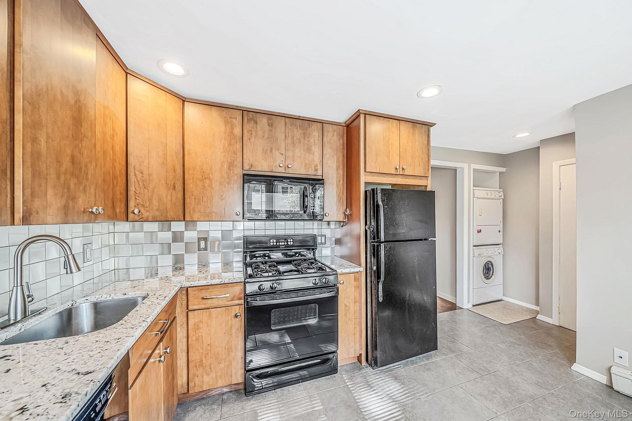 126 Cardinal Lane Unit: 126 thumbnail 6