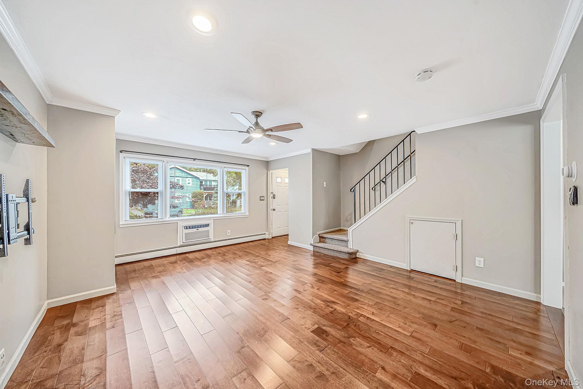 126 Cardinal Lane Unit: 126 thumbnail 2