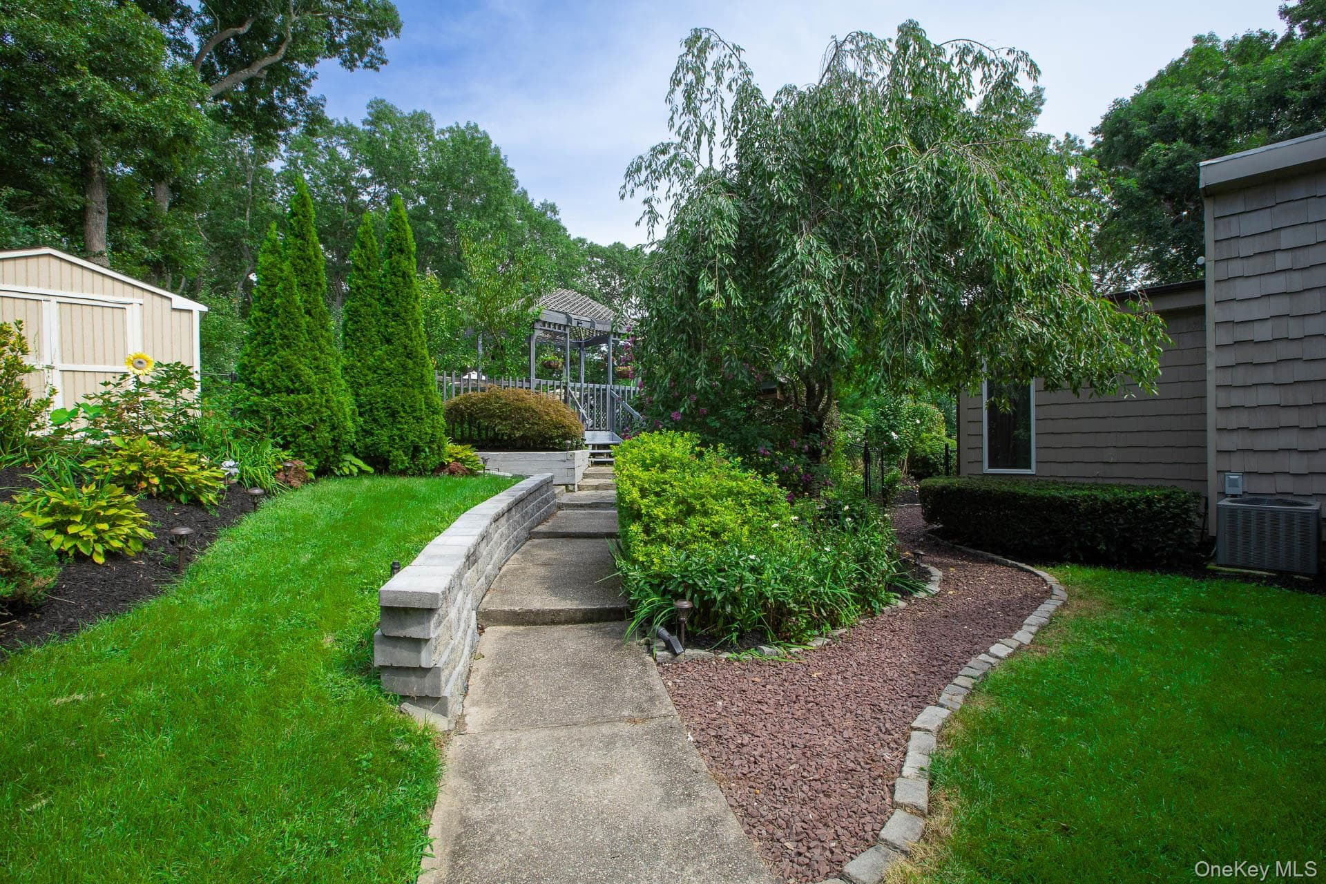 30 Long Pond Road thumbnail 41