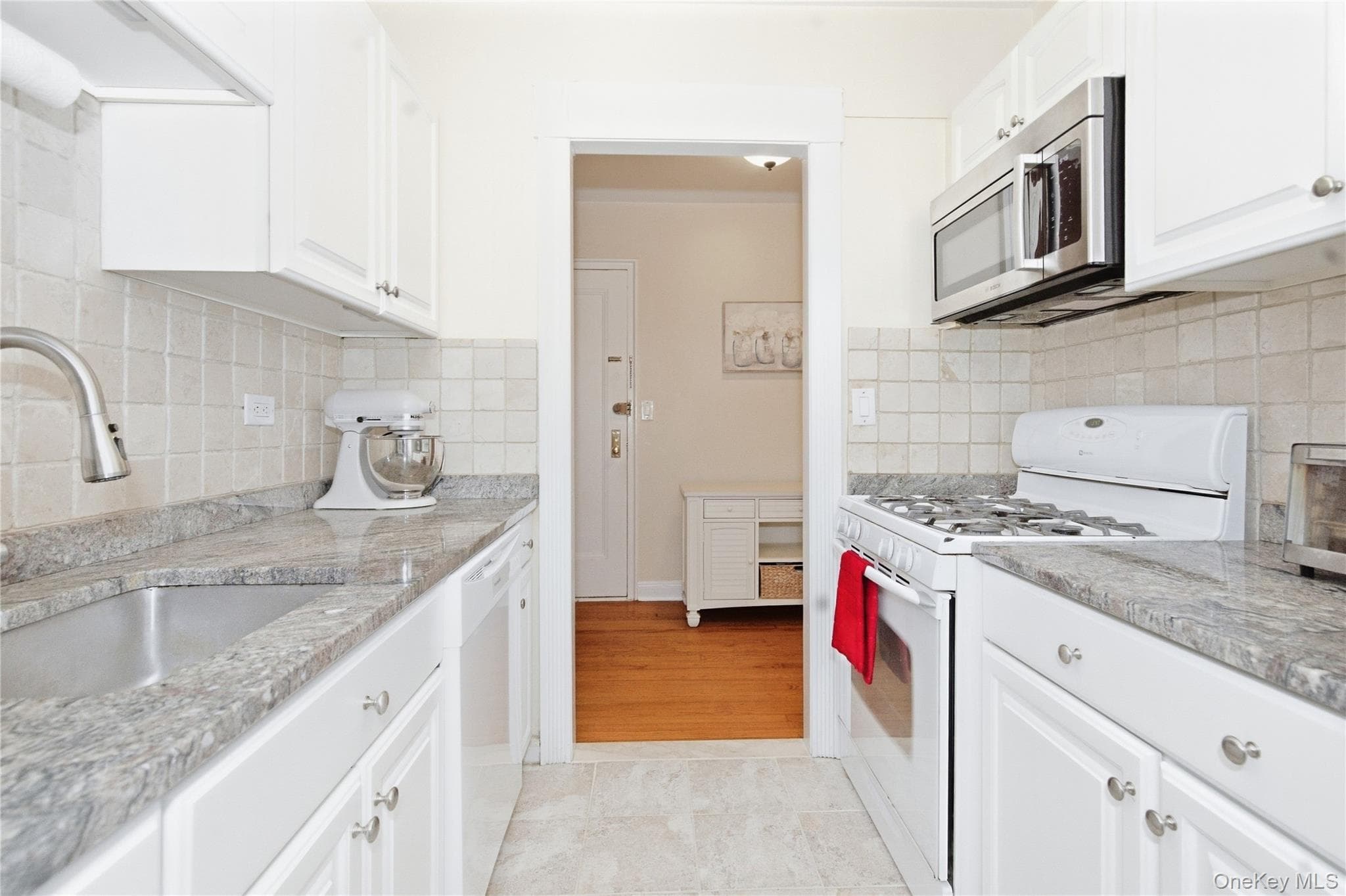 50 N Broadway Unit: 1J thumbnail 5