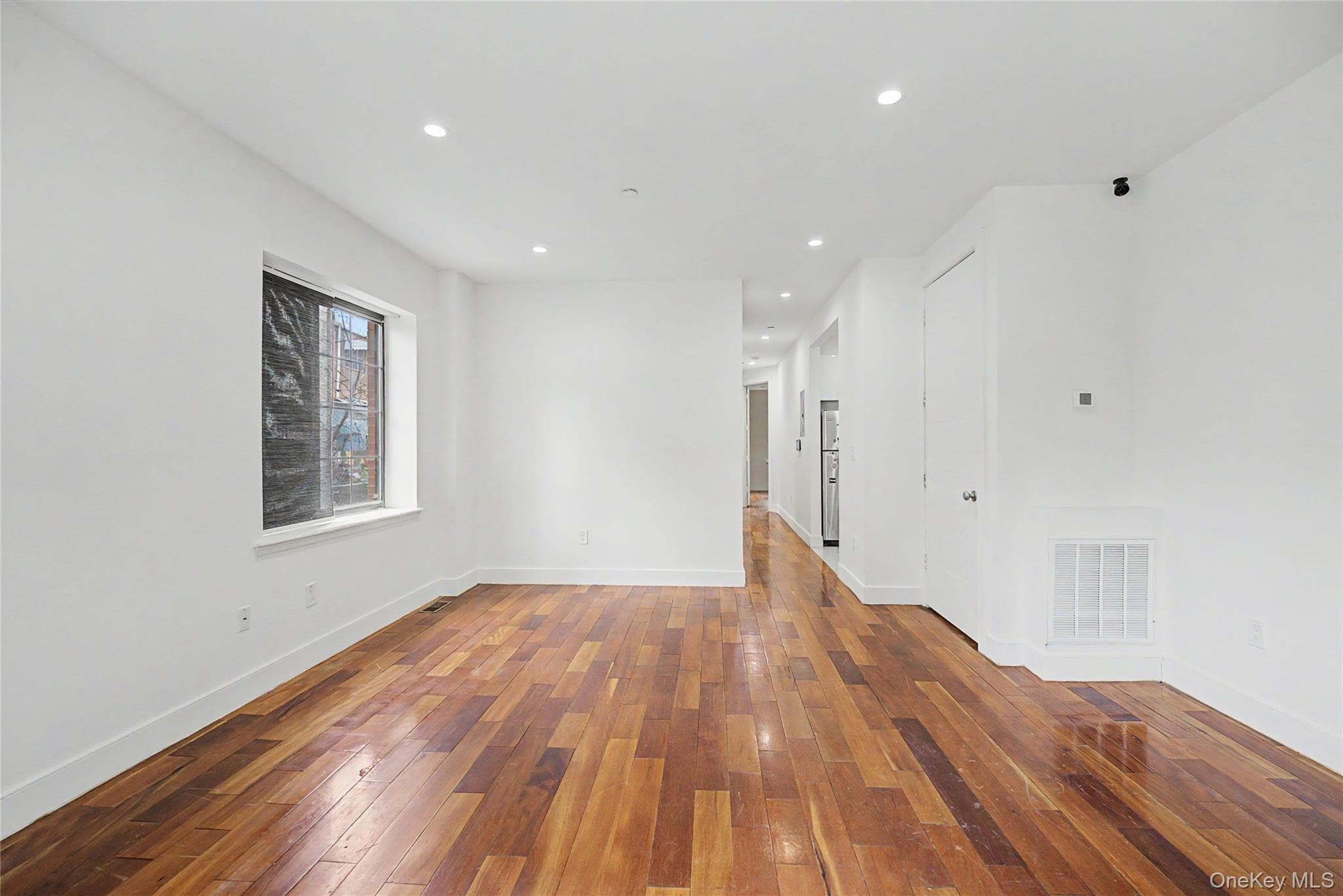 12-10 27th Avenue thumbnail 30
