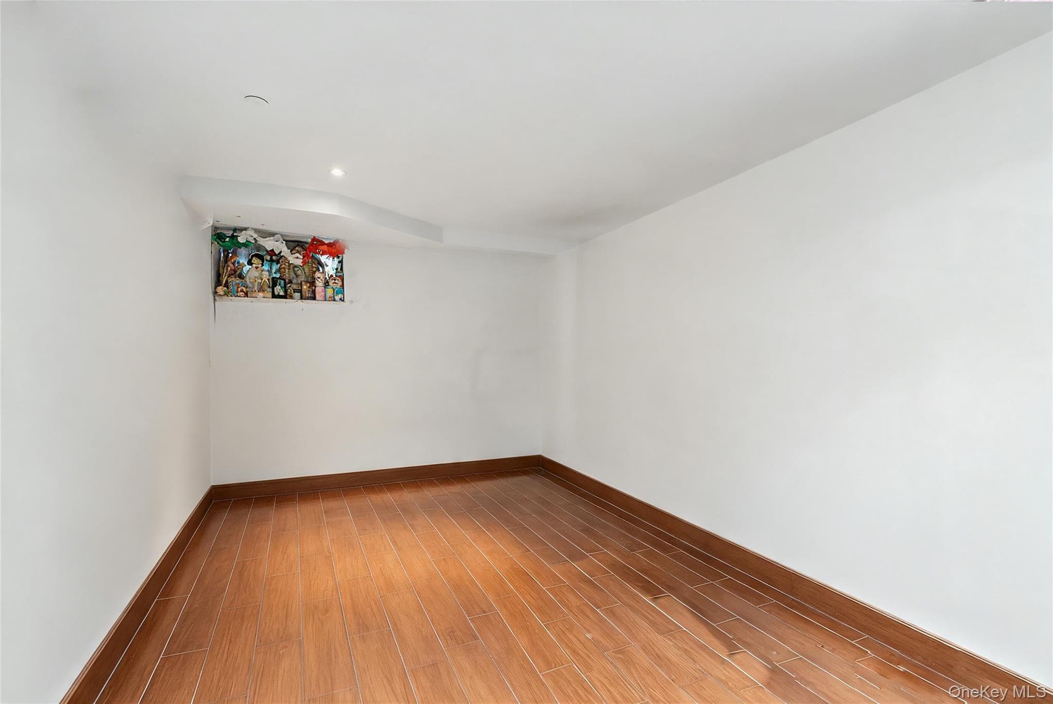 12-10 27th Avenue thumbnail 24