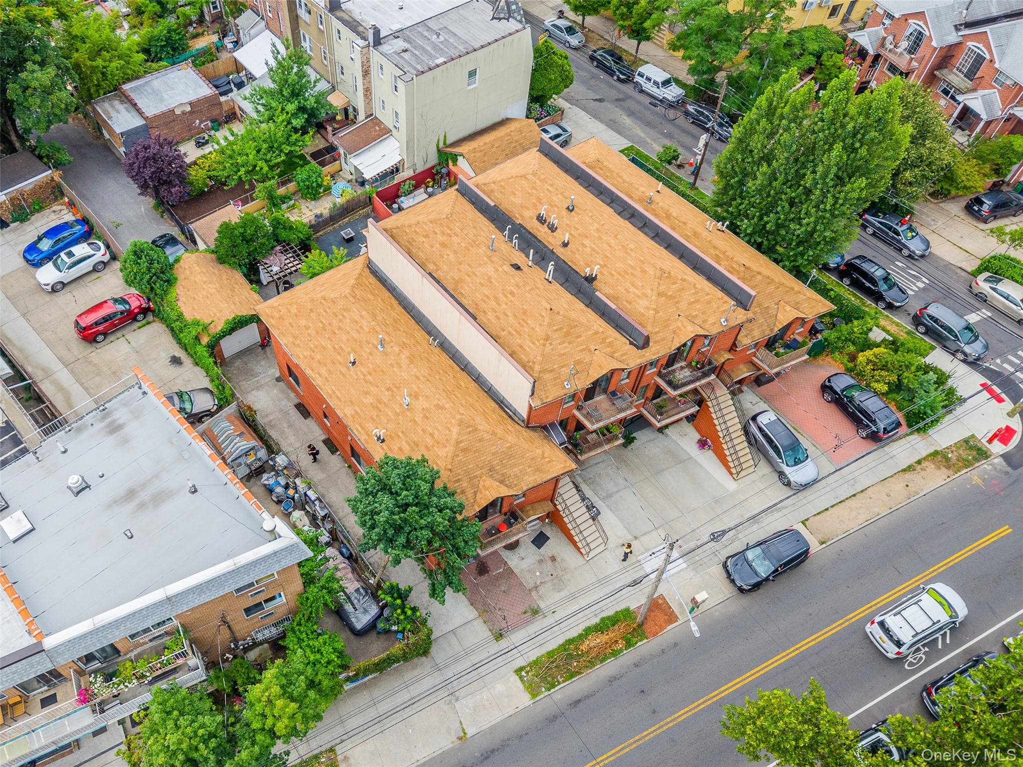12-10 27th Avenue thumbnail 8