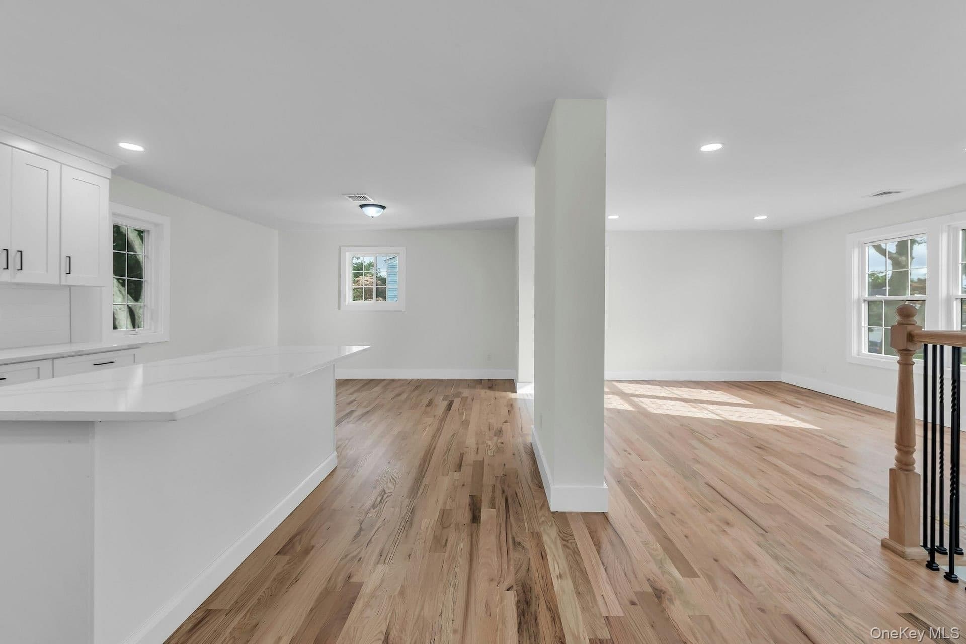64 Skylark Drive thumbnail 6