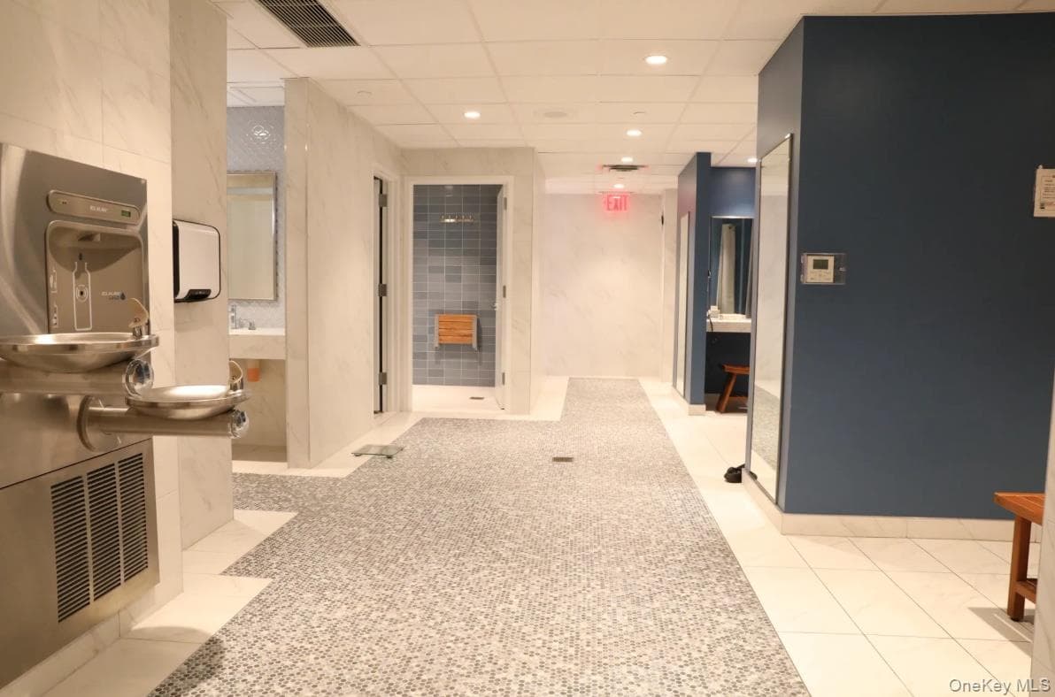 12-32 Diane Place Unit: 204L thumbnail 22