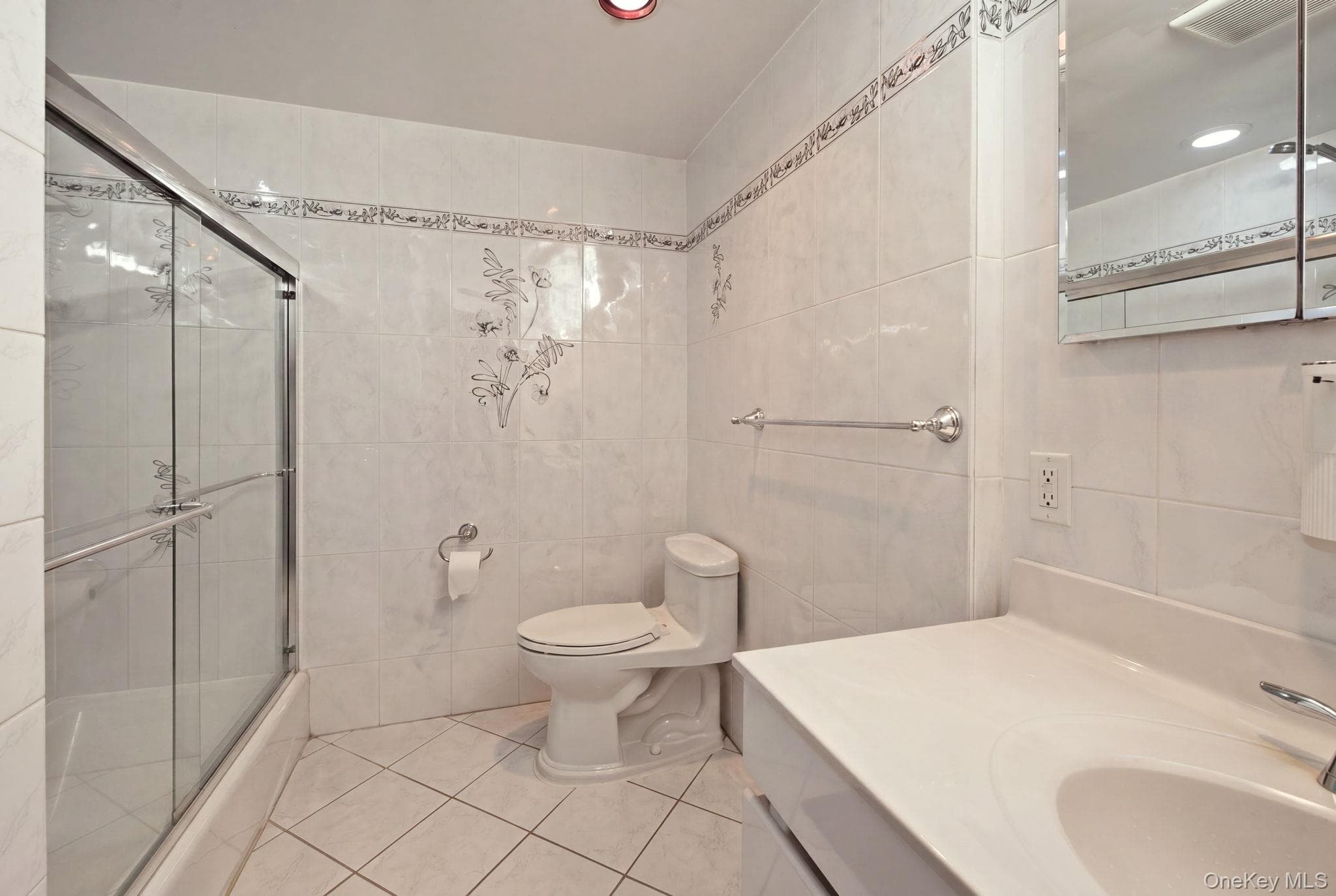180 South Middle Neck RD Unit: 1P thumbnail 16