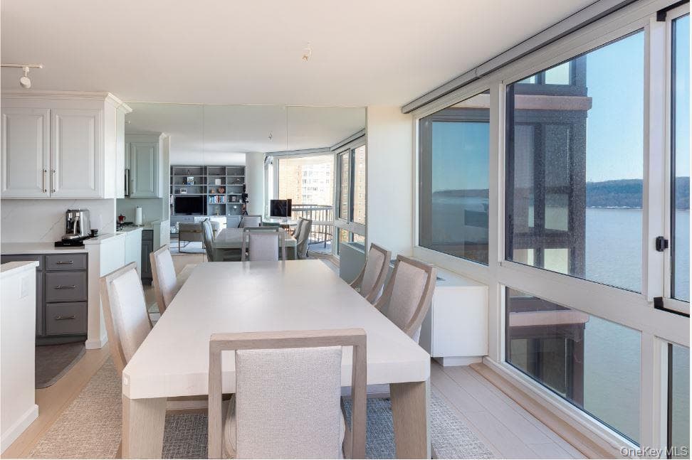 2521 Palisade Avenue Unit: 8C thumbnail 4