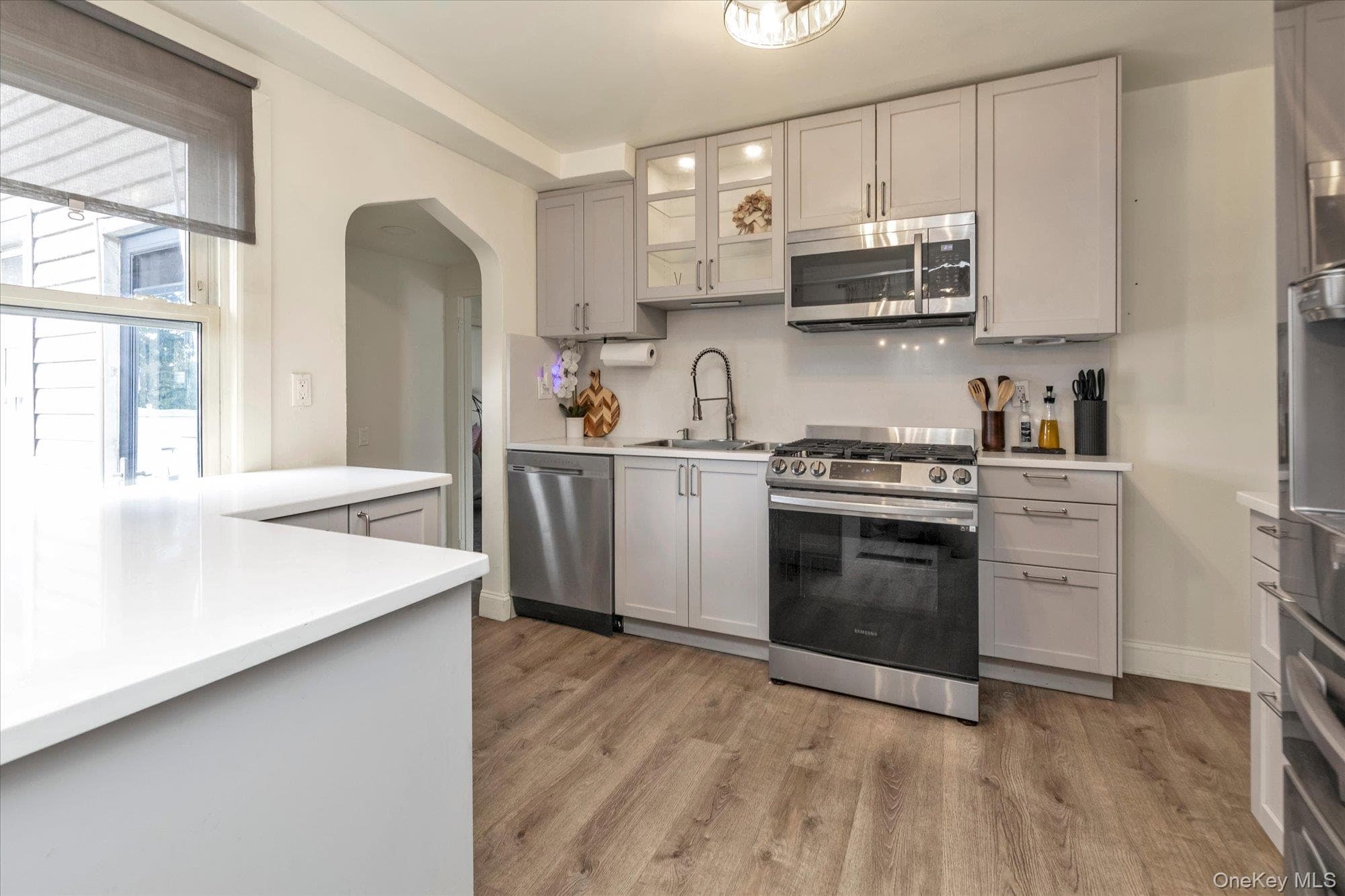 230 Emily Avenue thumbnail 9