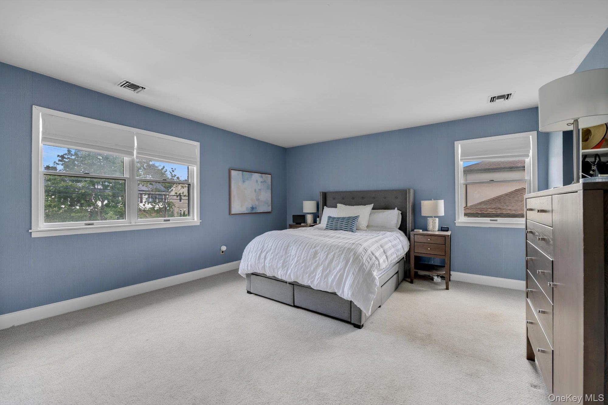 2084 Manfield Avenue thumbnail 16