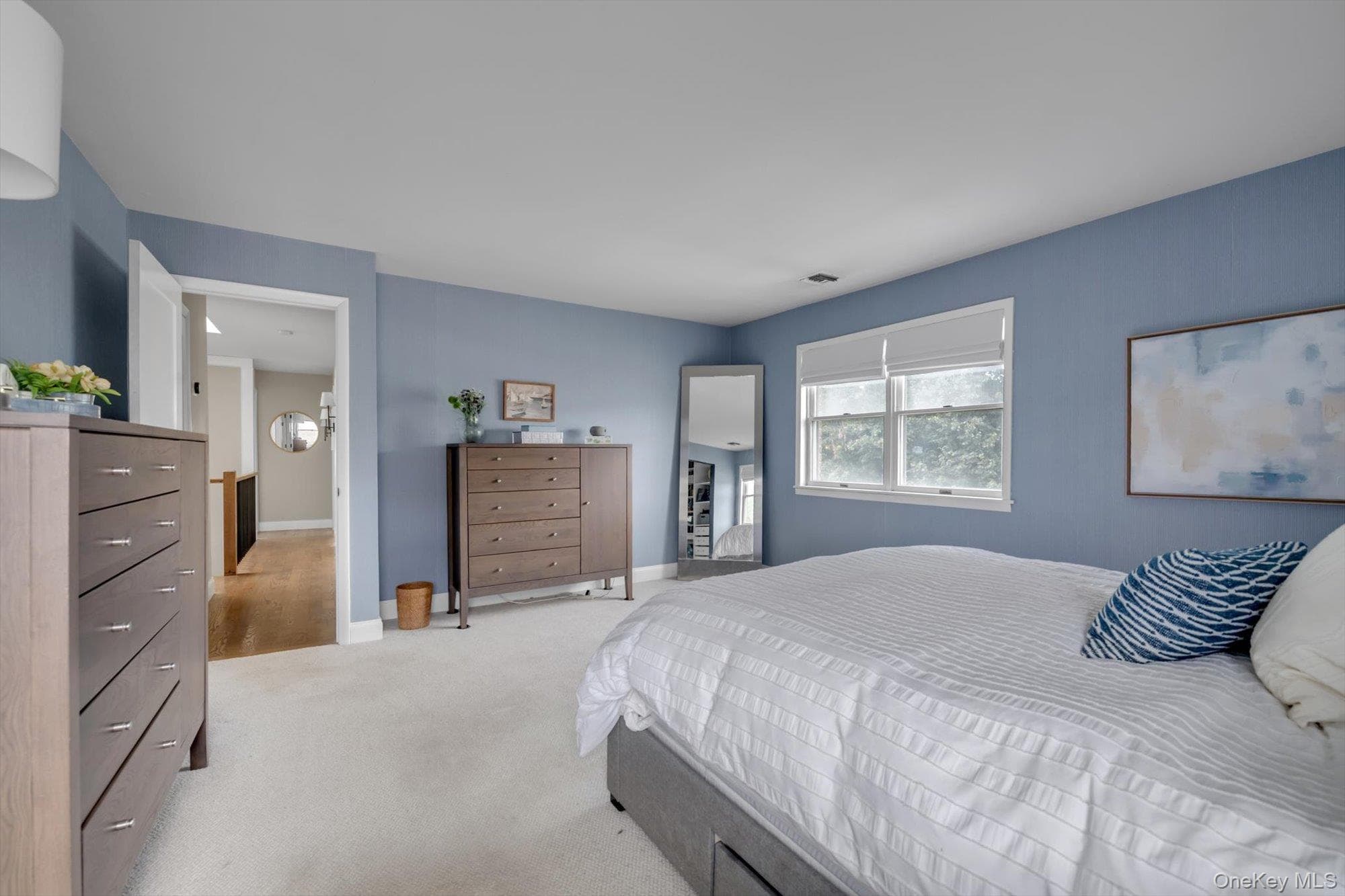 2084 Manfield Avenue thumbnail 17
