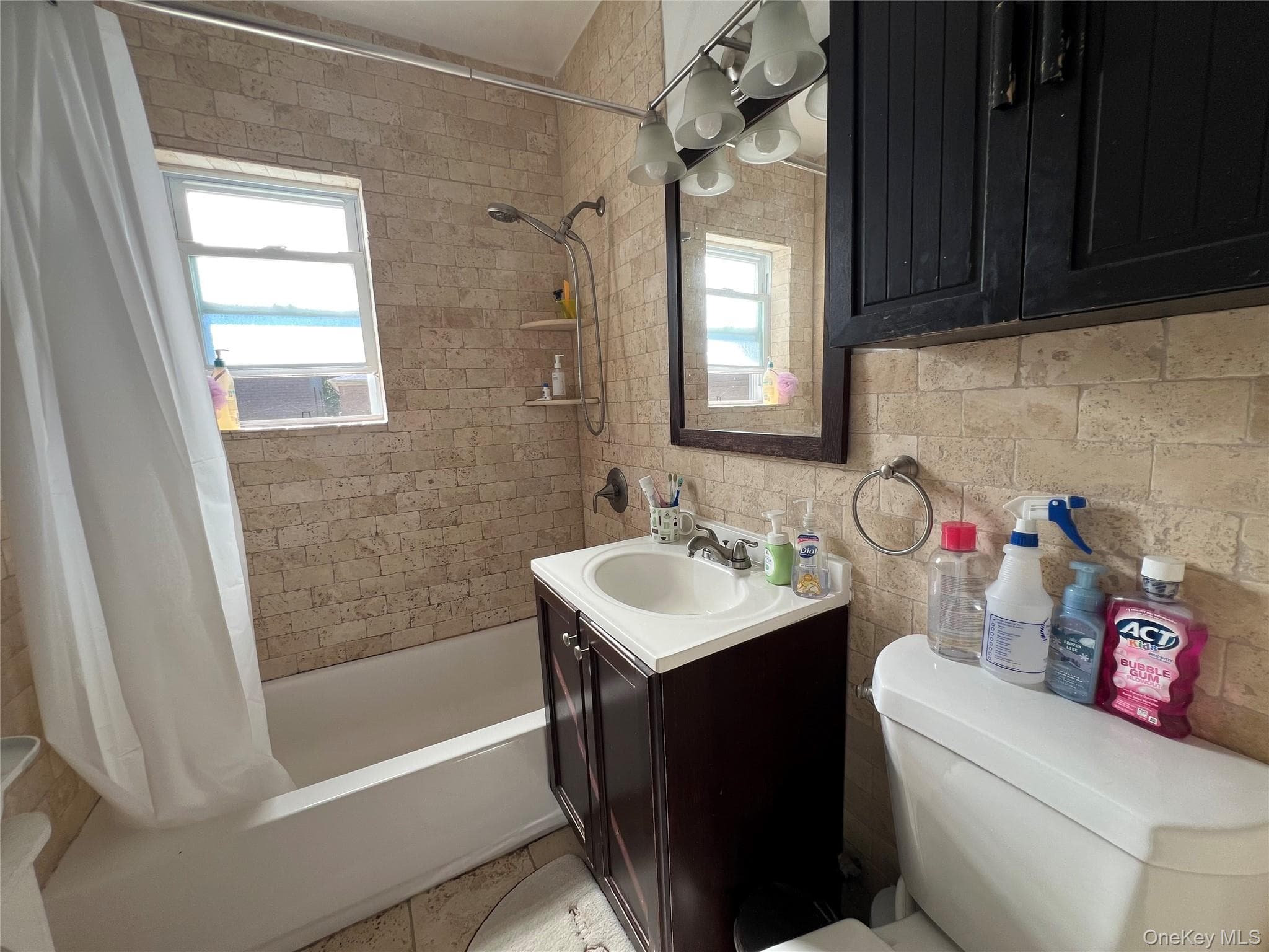 36-30 213th Street Unit: 2B thumbnail 8