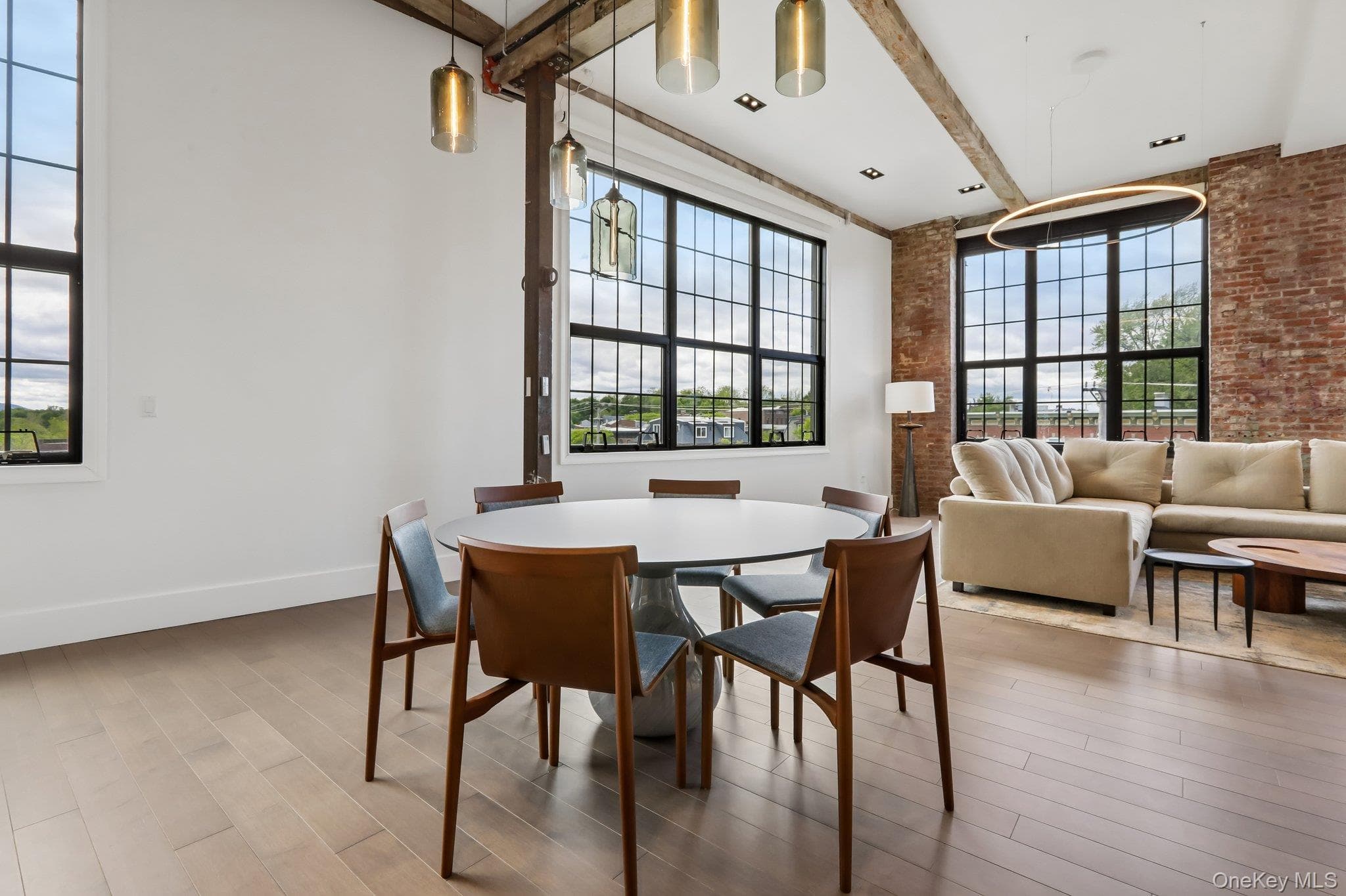 1 E Main Street Unit: 401 thumbnail 14