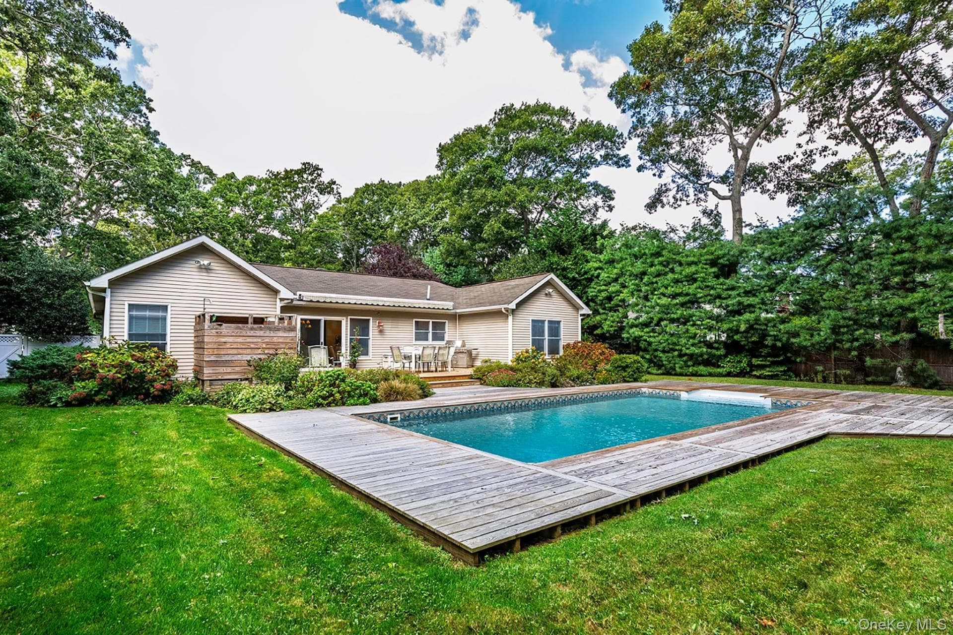 235 Norfolk Drive thumbnail 20