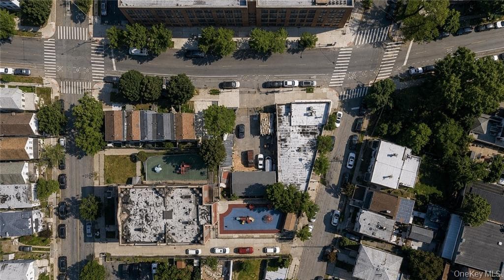360 Targee Street thumbnail 32