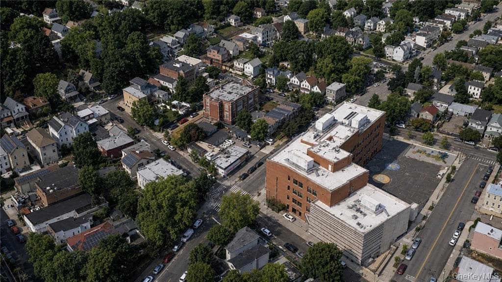 360 Targee Street thumbnail 30