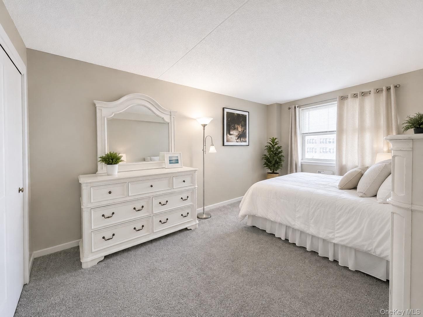 260 Beach 81st Street Unit: 4E thumbnail 4