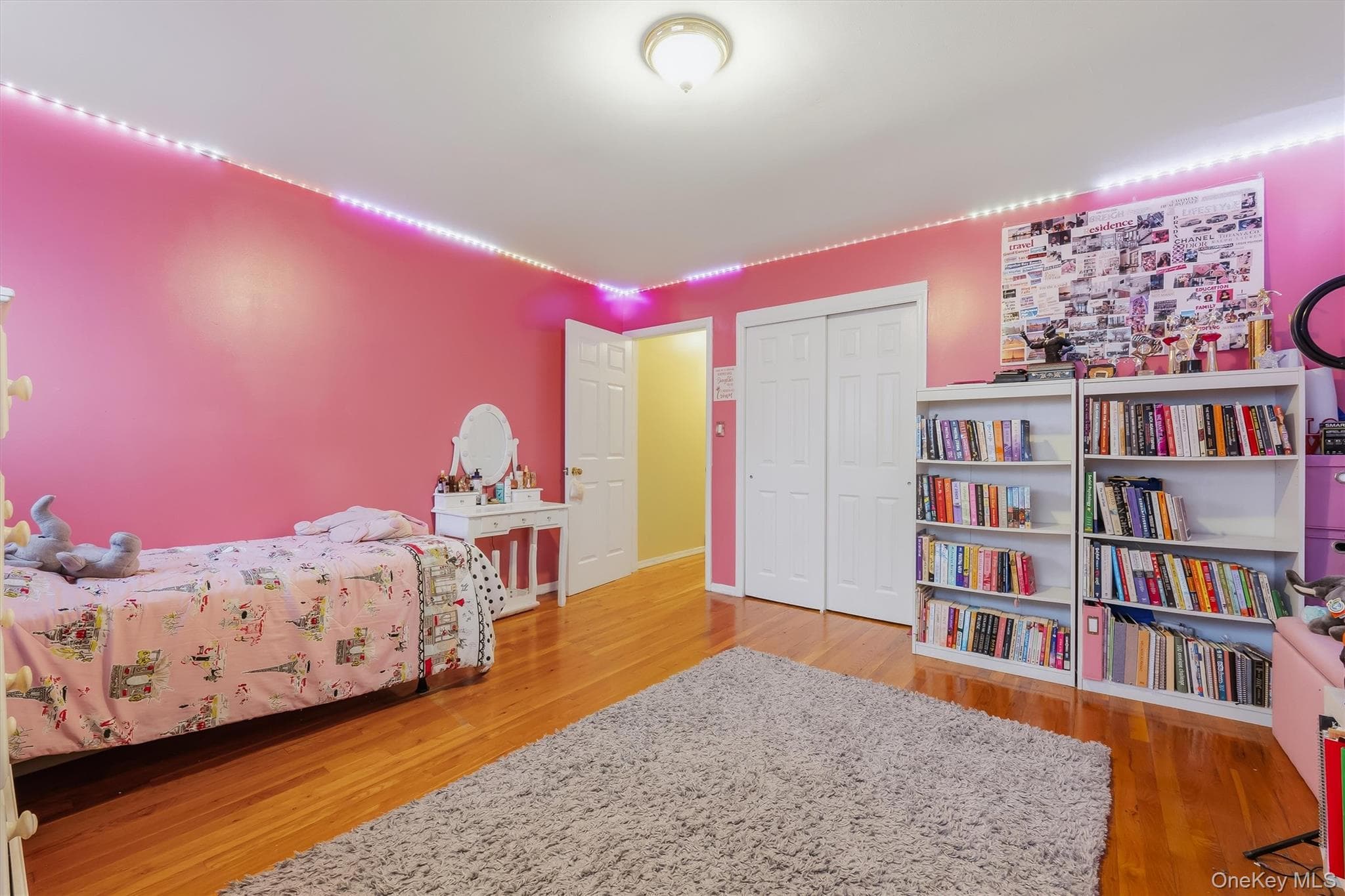 717 E 215th Street thumbnail 25