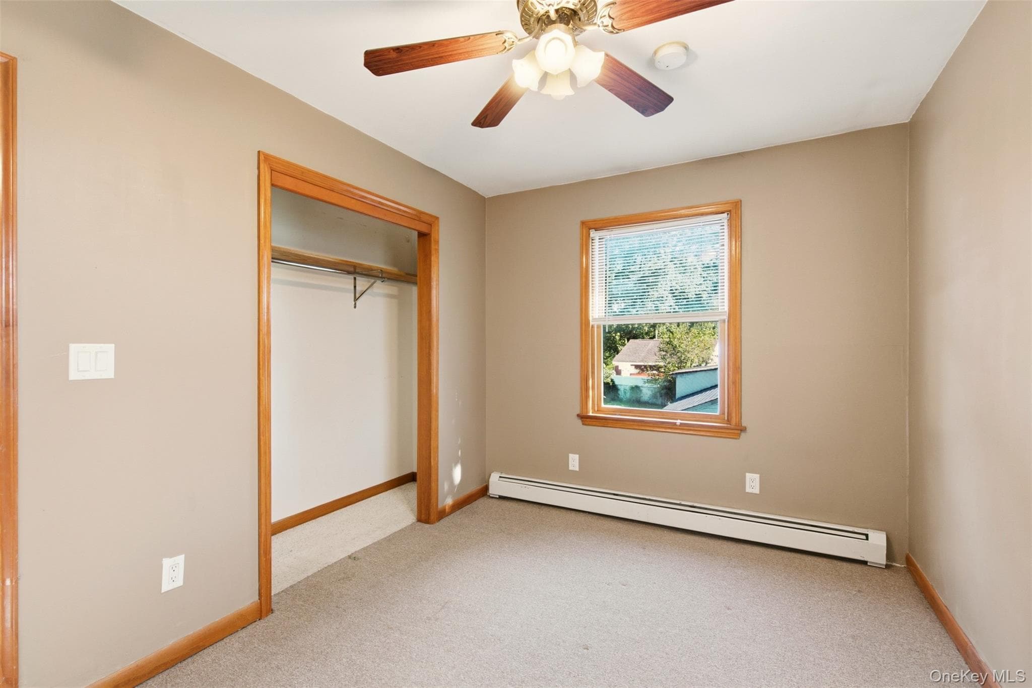 2093 Bergen Street thumbnail 19