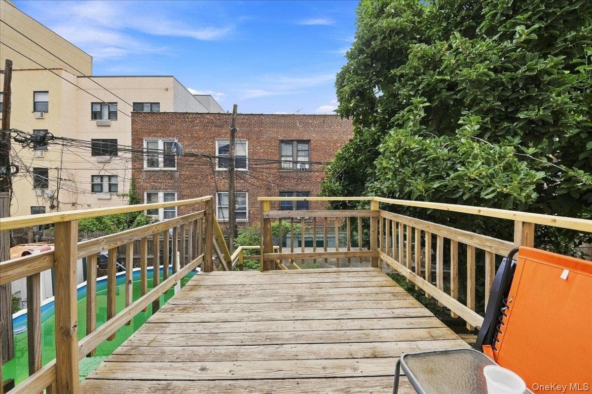 1716 Parkview Avenue thumbnail 12