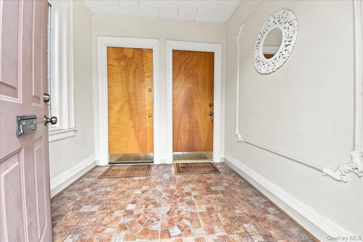 1716 Parkview Avenue thumbnail 25