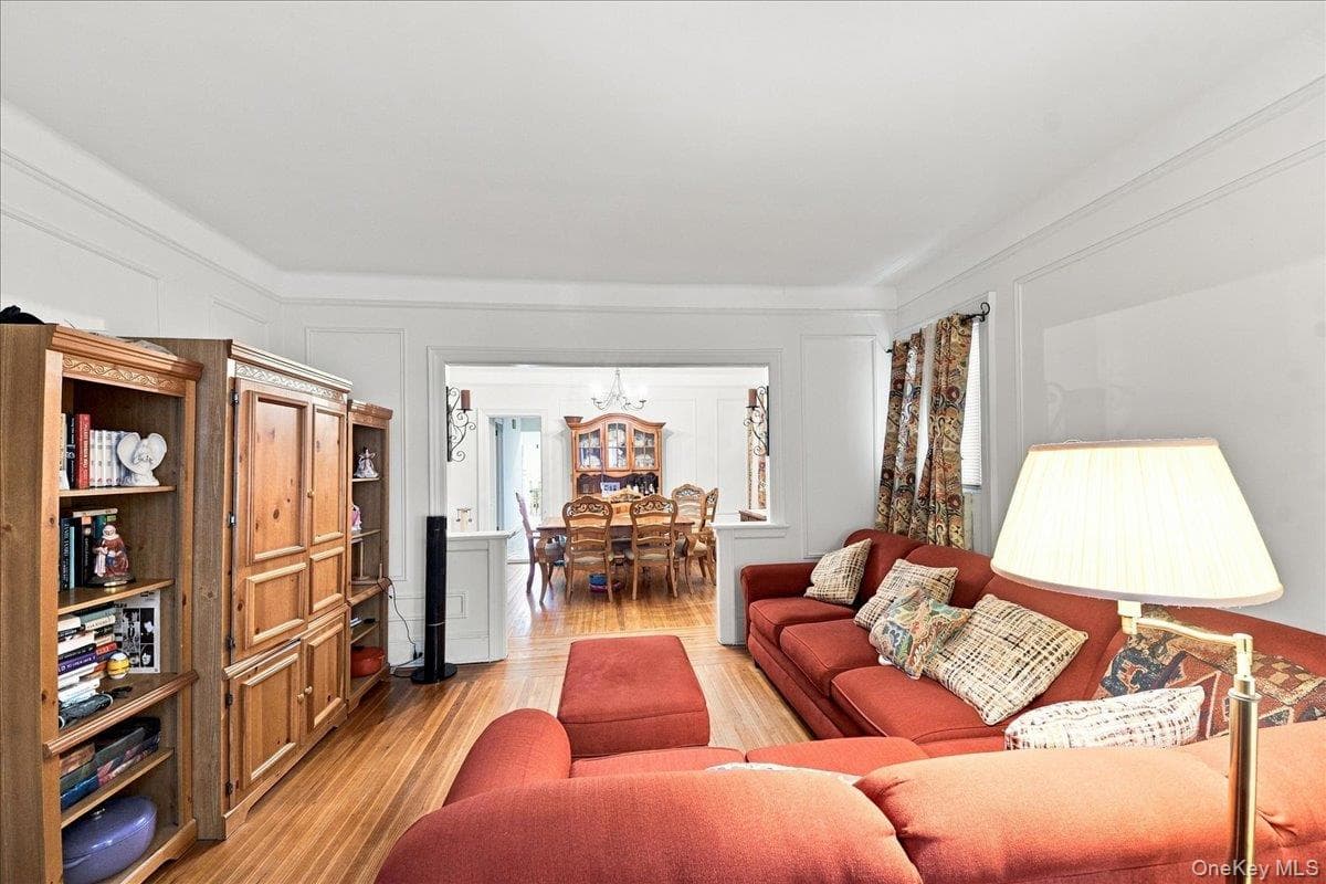 1716 Parkview Avenue thumbnail 3