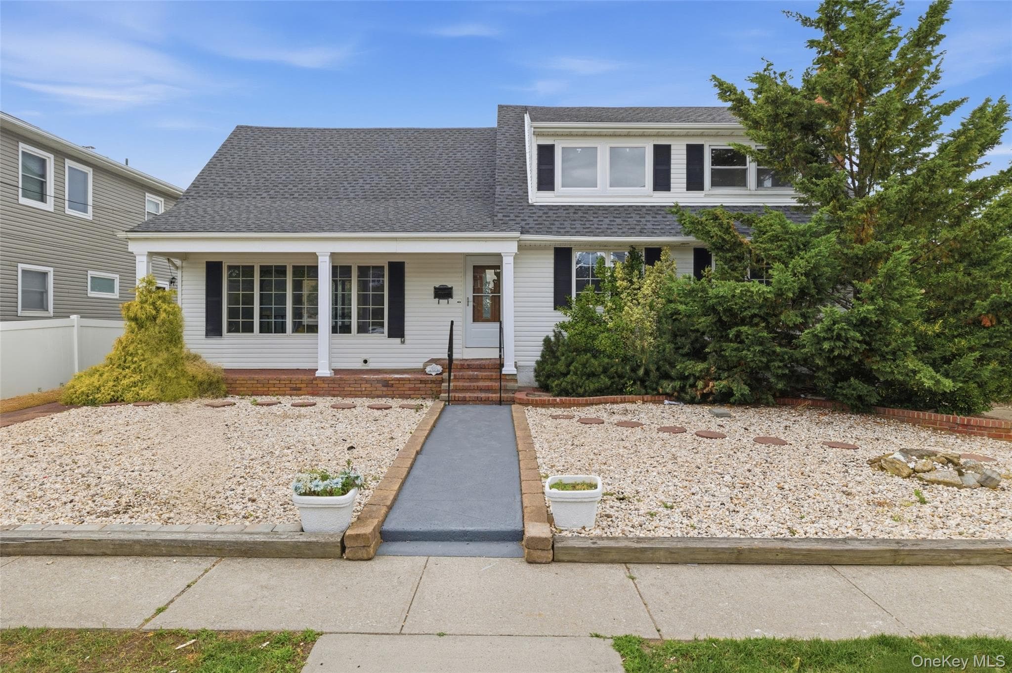 4146 New York Avenue photo 1