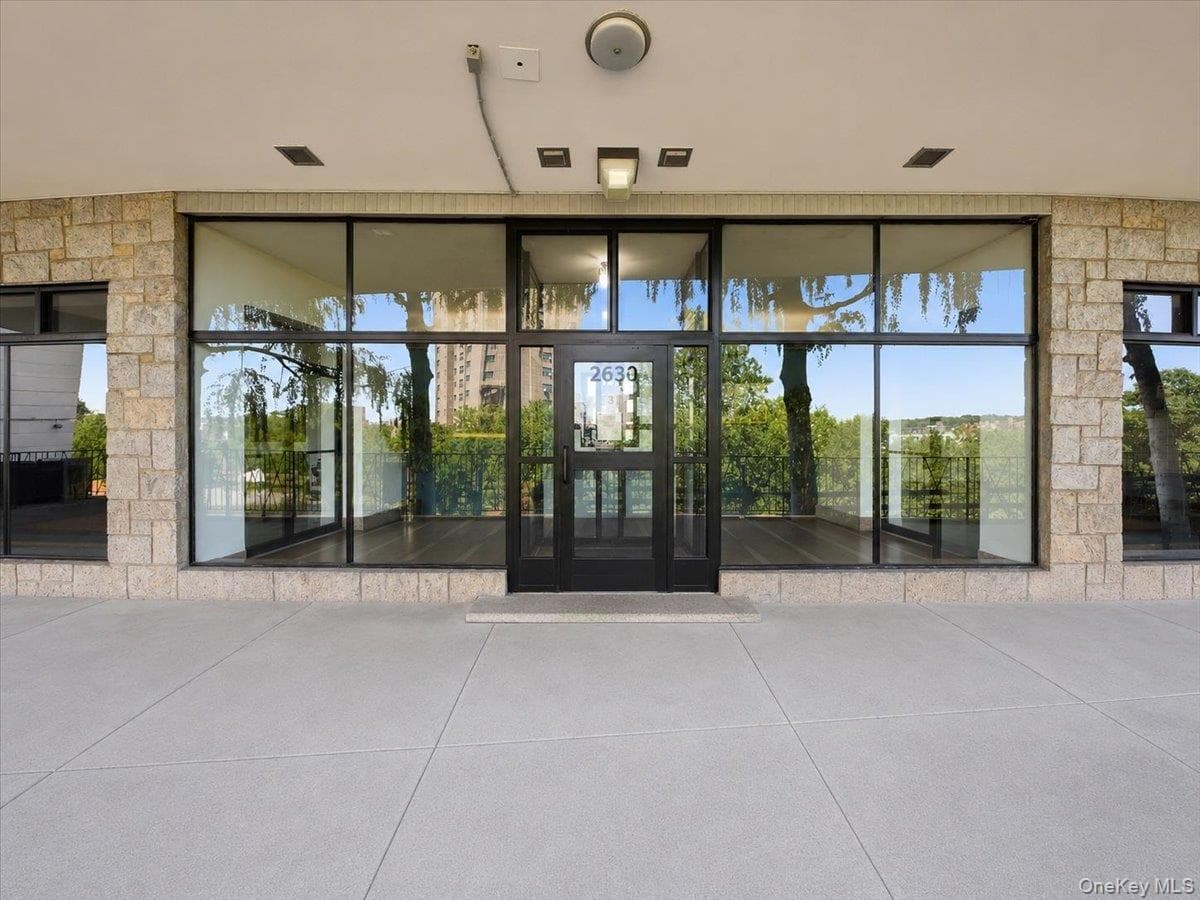 2630 Kingsbridge Terrace Unit: 5O thumbnail 17
